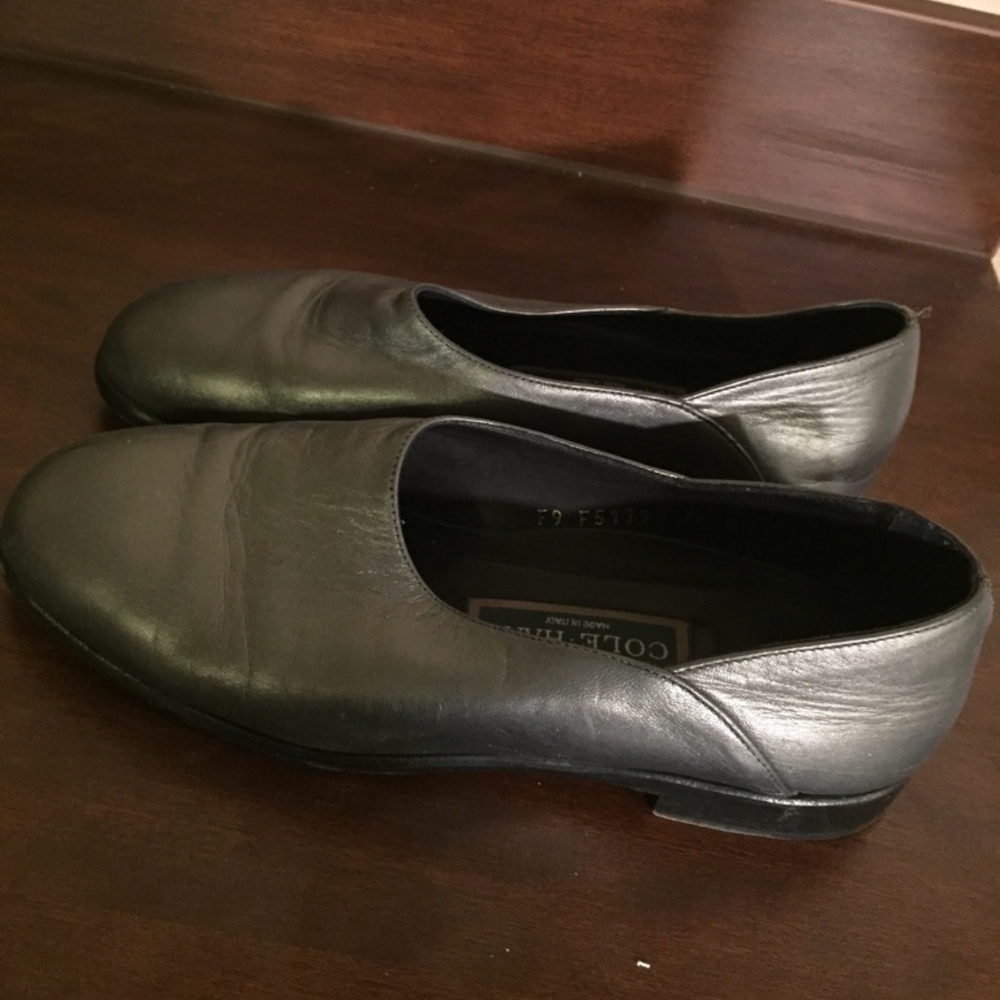 Shoes - Picture 2 of 6